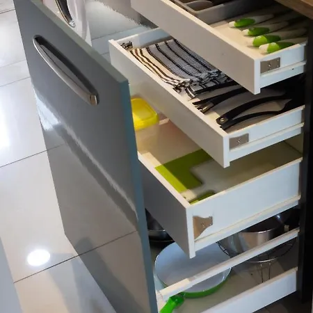 Lägenhet Light House - Seafront Cosy With Library *